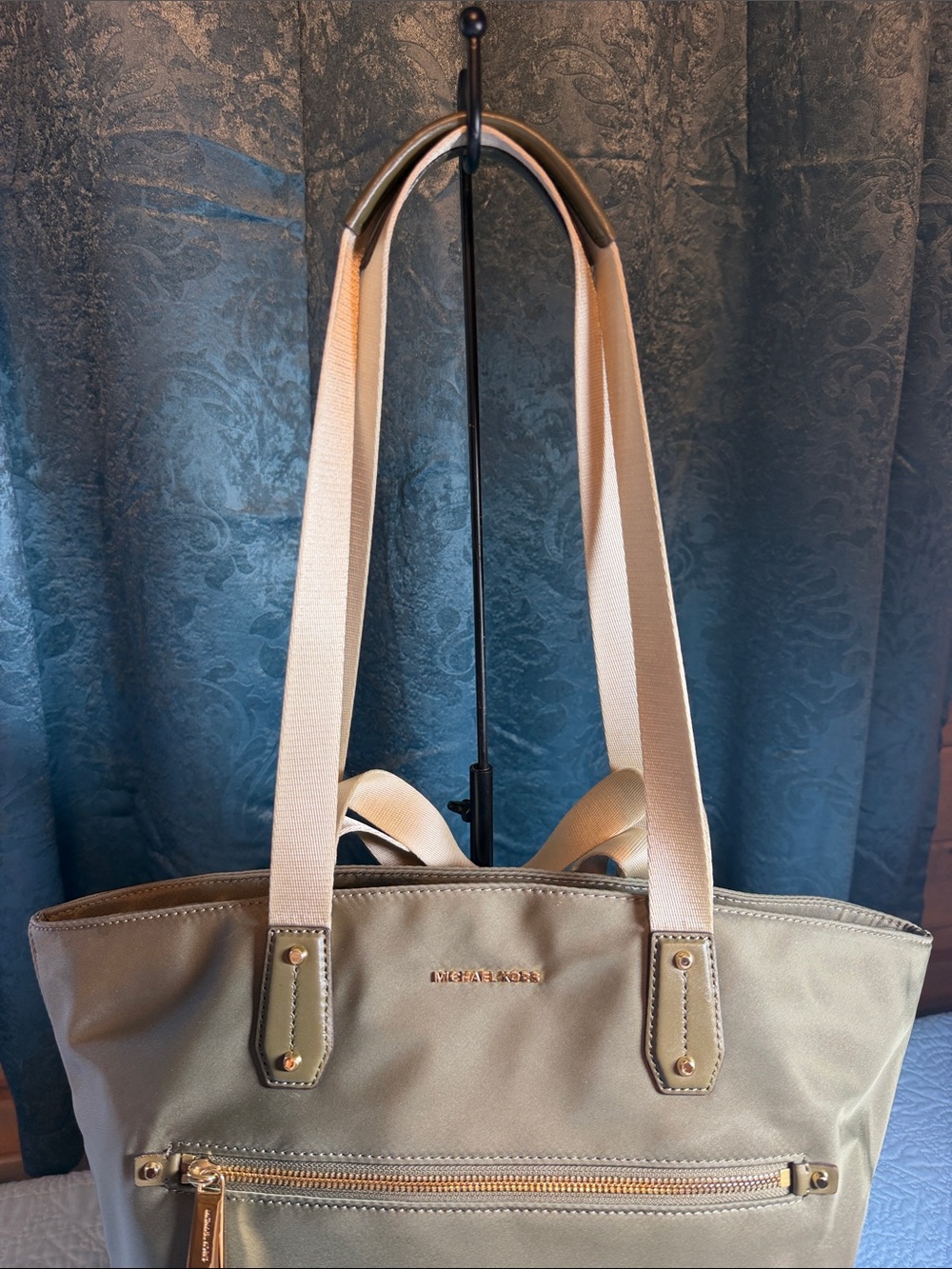 Michael Kors Olive Nylon Tote with Gold Hardware - Picture 4 of 16
